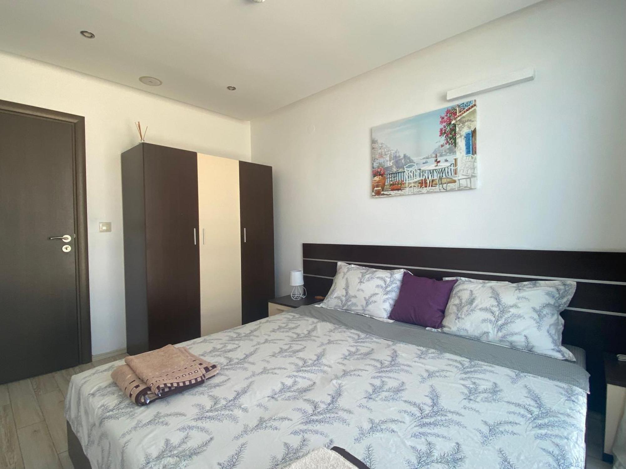 Paradiso 207 Two Bedroom Apartment เนเซบาร์ ภายนอก รูปภาพ