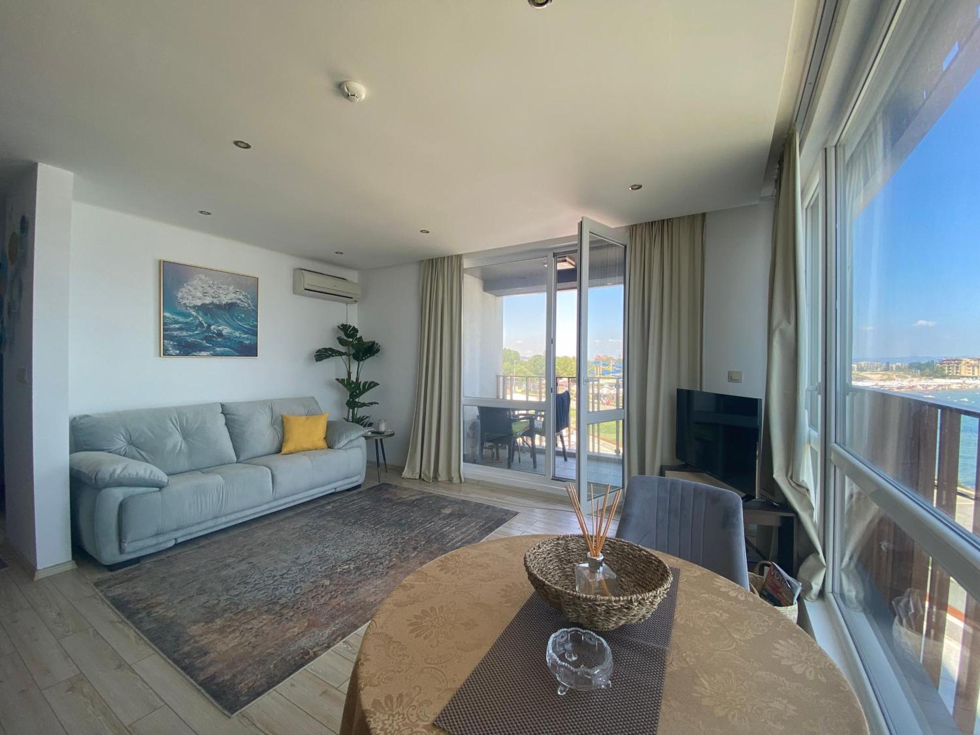 Paradiso 207 Two Bedroom Apartment เนเซบาร์ ภายนอก รูปภาพ